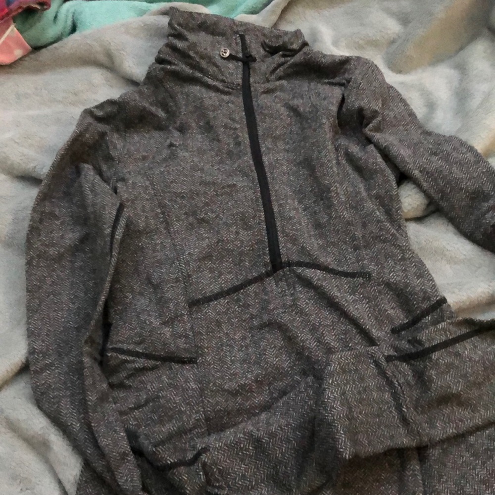 Super comfy athletic sweater